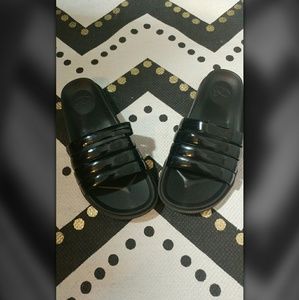 Black sandals